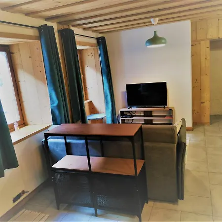Appartement dans ferme rénovée au cœur du Grand Massif Sixt Extérieur photo